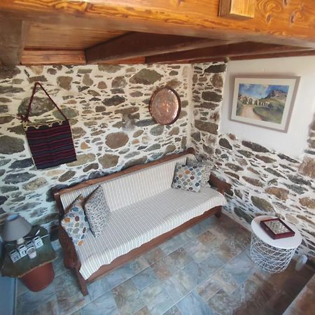 Πέτροκτιστο Σπίτι. Stone House Villa Karystos  Exterior photo